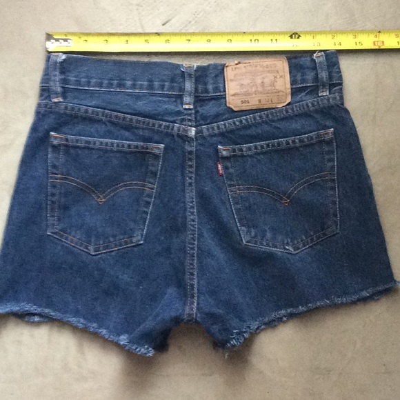 Levi 501 cut off shorts. - Picture 7 of 8